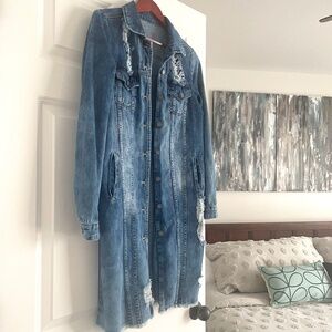 ZDN Jeans Long Distressed Denim Jacket. | Women's Large